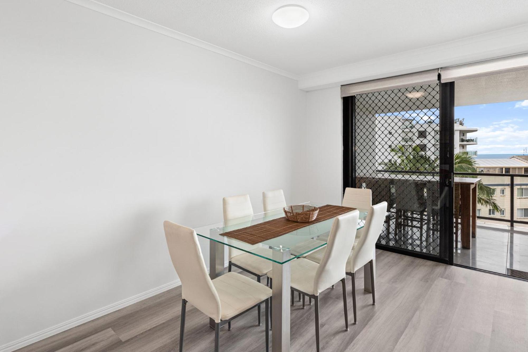 Mariners Resort Kings Beach Caloundra Exterior photo